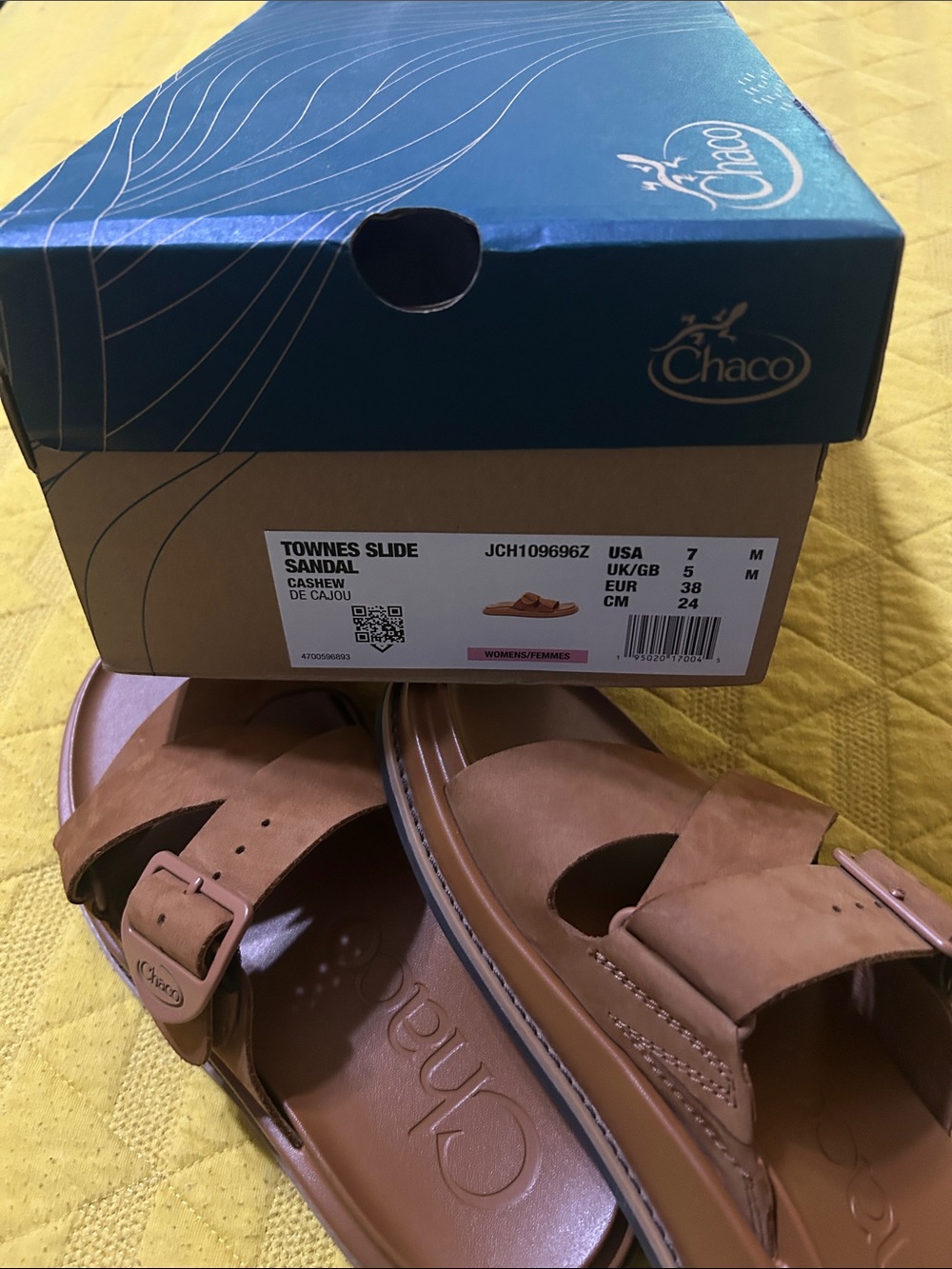 Chaco Women’s Brown Cross-Strap Slide Sandals - Picture 3 of 4